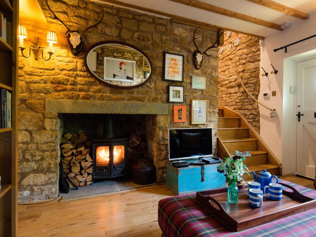 Lily Cottage Great Tew ภายนอก รูปภาพ