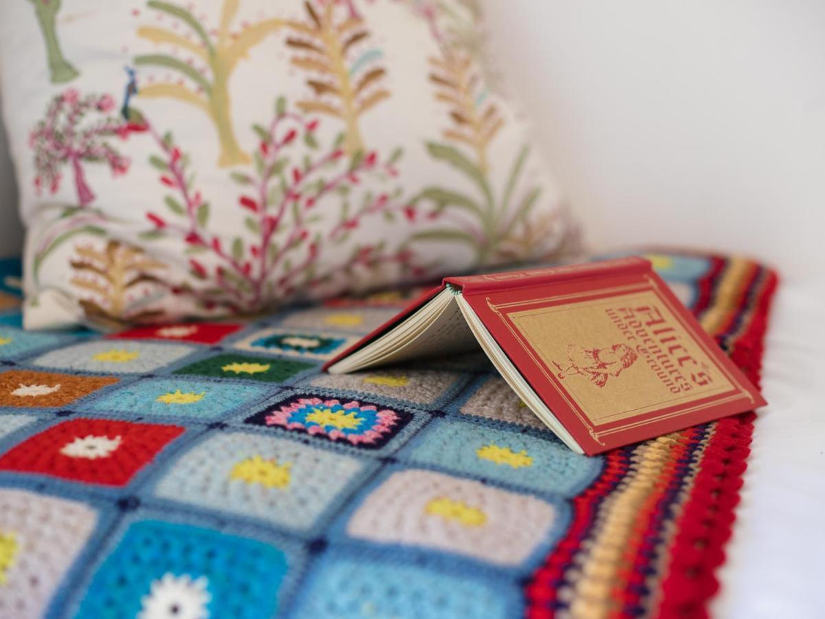 Lily Cottage Great Tew ภายนอก รูปภาพ